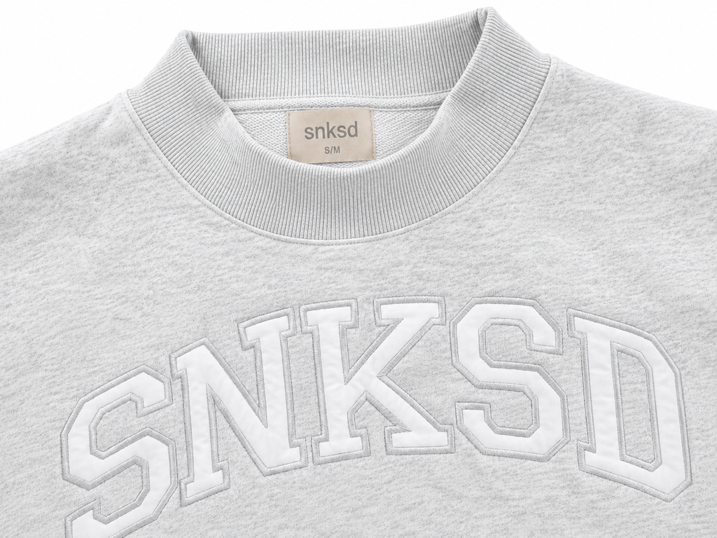 Signature Mockneck
